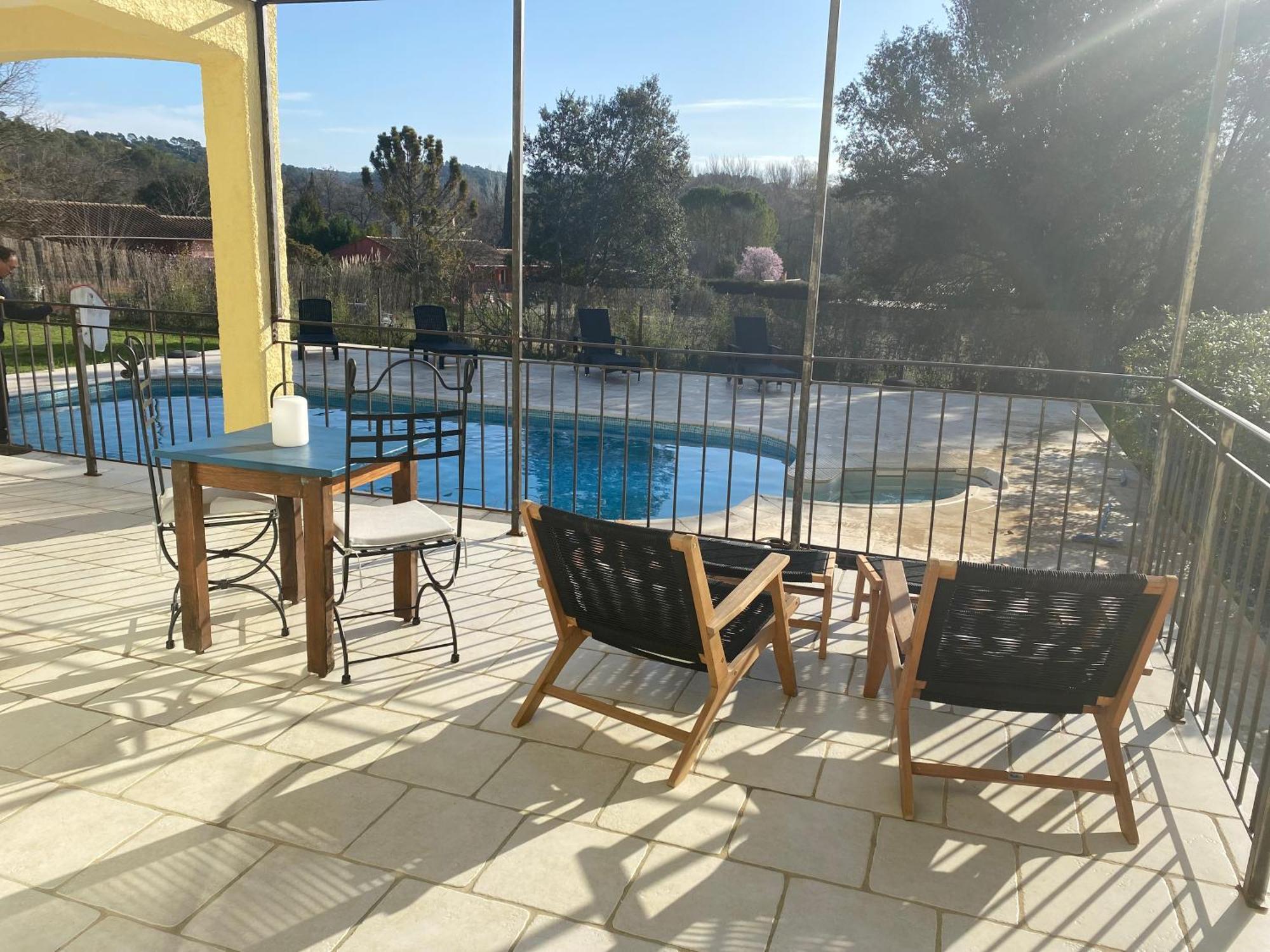 L'Eveil En Provence Bed & Breakfast Entrecasteaux Exterior photo